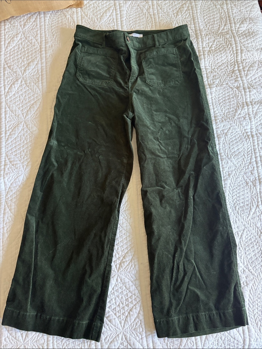 Loft Wide-Leg Corduroy Pants in Dark Green